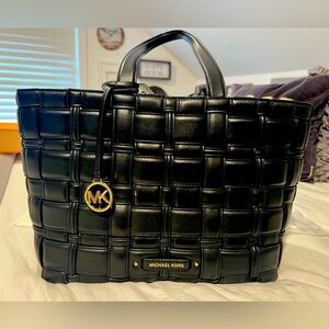 Michael Kors Tote